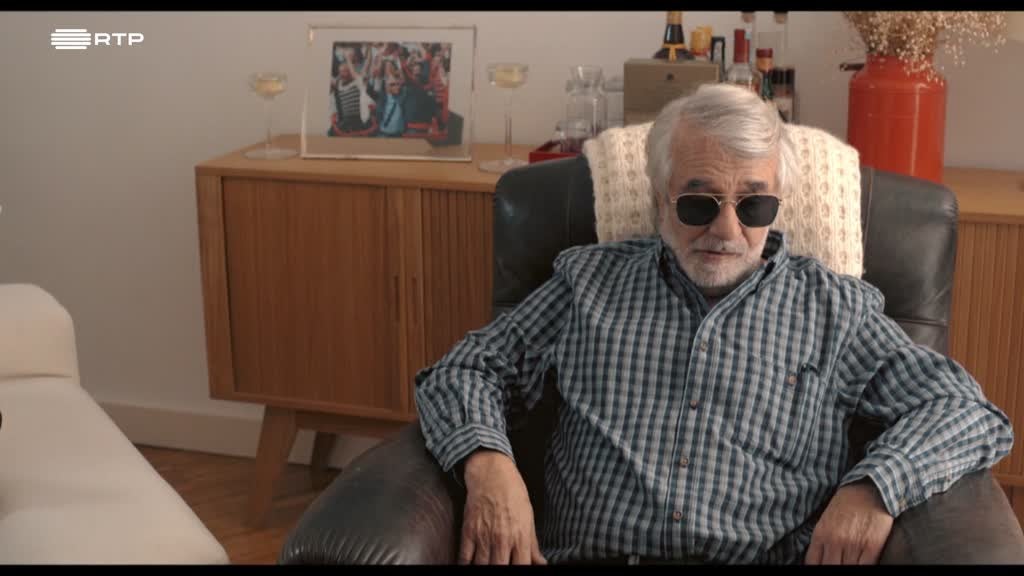 Imagem de Idiotas, Ponto