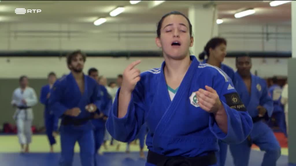 Imagem de Acende a Luz Para Eu Te "Ouvir" - Desporto