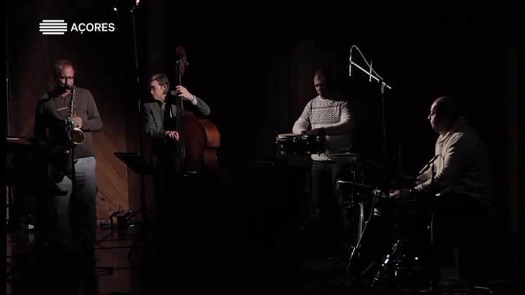 Imagem de Viola de Dois Corações