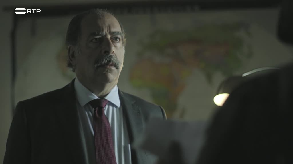 Imagem de Teorias da Conspiração