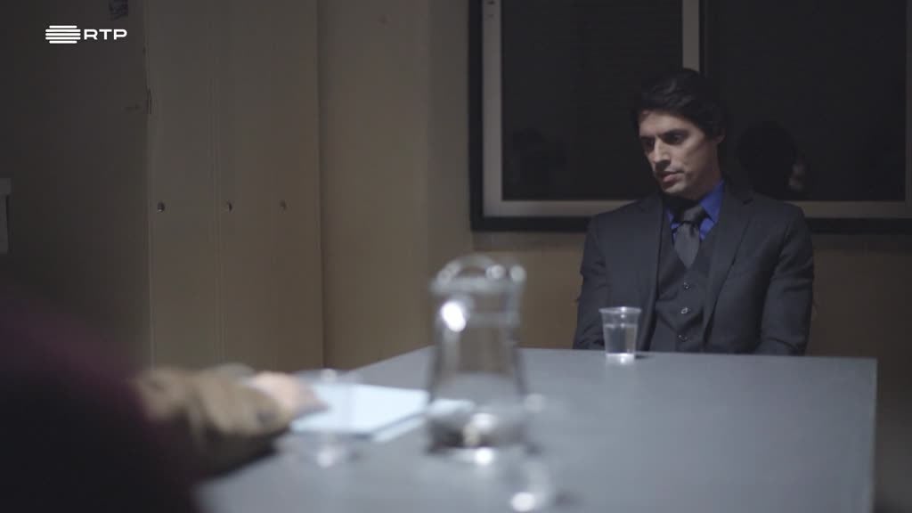 Imagem de Teorias da Conspiração