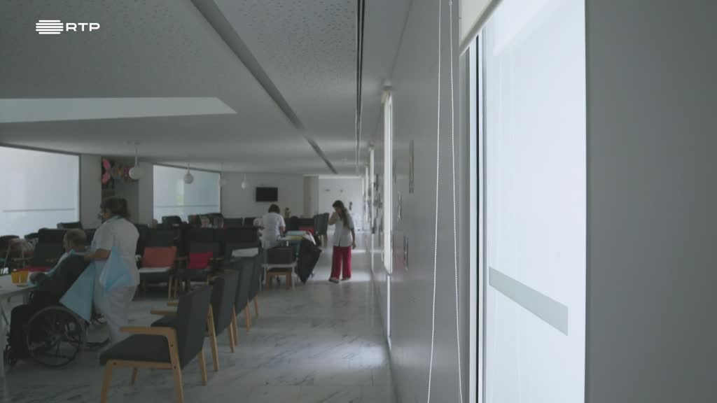 Imagem de Atelier d´Arquitetura - Aires Mateus: Desenhar para a Comunidade