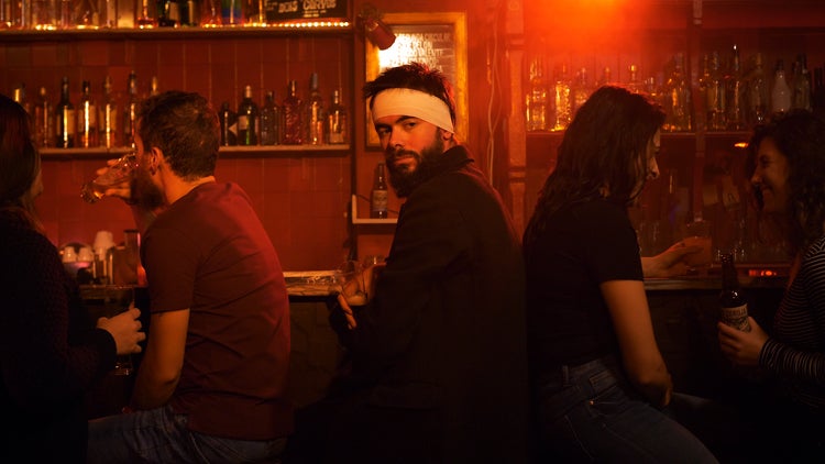 Imagem de Menos Um - Rei na Barriga