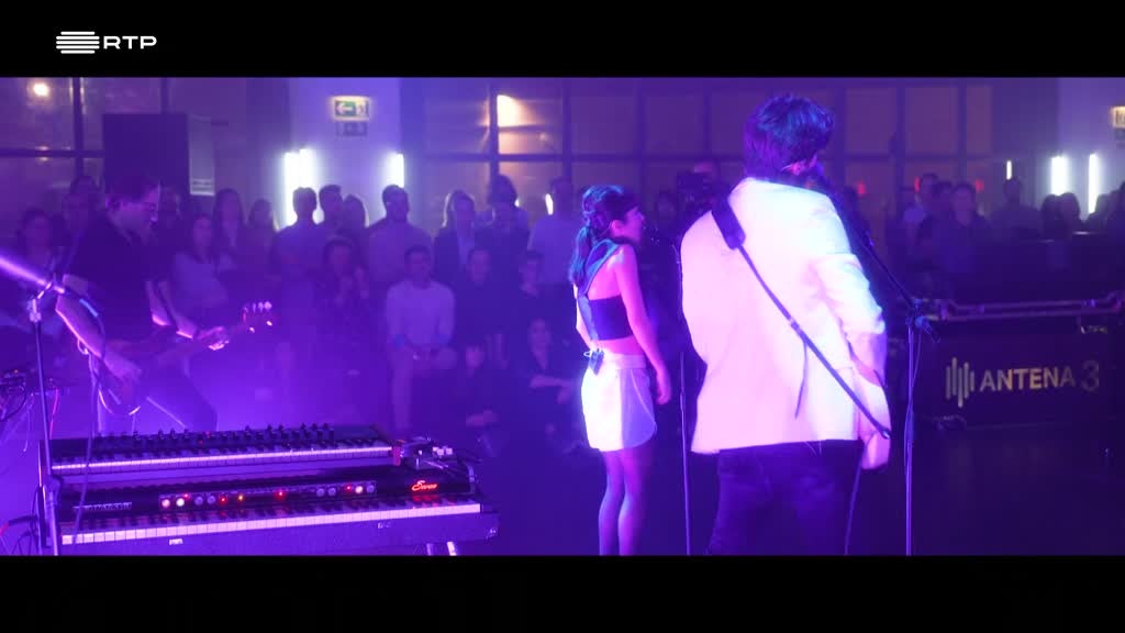 Imagem de Eléctrico - Best Youth e Isaura