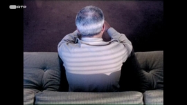 Imagem de Gestos & Fragmentos - Ensaio sobre os Militares e o Poder