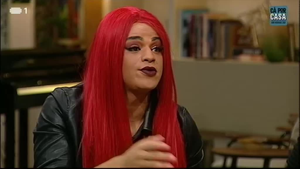 Imagem de Cá Por Casa com Herman José - Fáfá de Belém, Teresa Salgueiro, Favela Lacroix, Putzgrilla, Adriano Luz, Margarida Vila-Nova, Afonso Pimentel