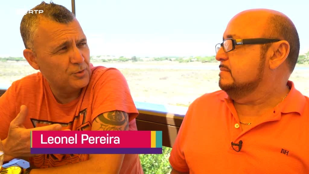 Imagem de Mesa Portuguesa... com Estrelas Com Cert - Henrique Leis - Henrique Leis - Almancil