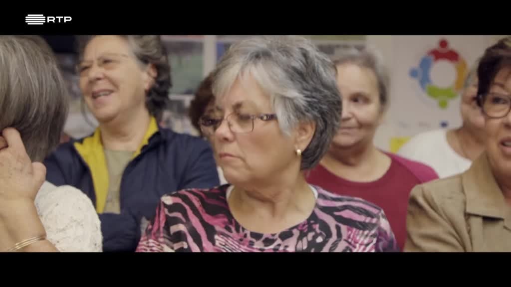 Imagem de O Coro - Cantadeiras da Essência Alentejana