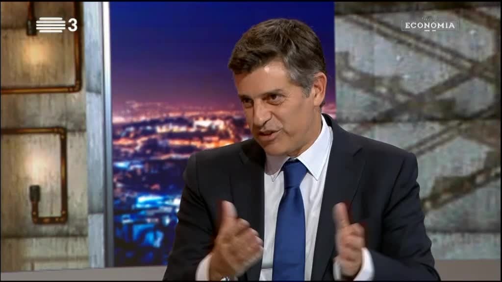 Imagem de Tudo é Economia