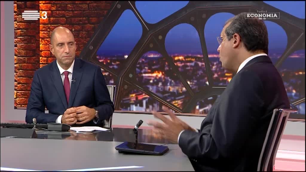 Imagem de Tudo é Economia