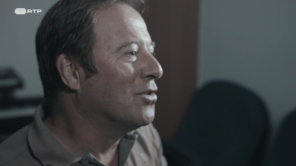 Imagem de A Arte Elétrica em Portugal - Inglês vs Português