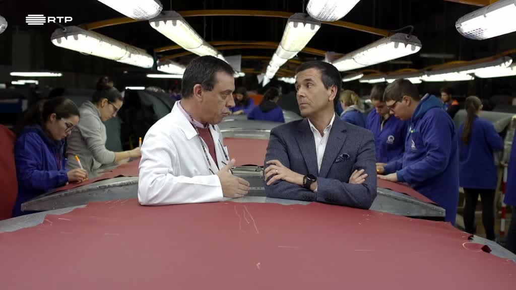 Imagem de Fabrico Internacional - Couro Azul