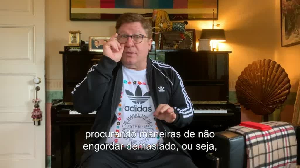 Imagem de Fique em Casa e... Divirta-se - Herman José