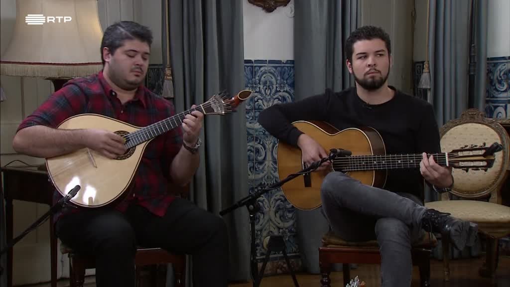Imagem de Em Casa d´ Amália - Lenita Gentil, Tozé Brito, Pedro Moutinho, Ângelo Freire, Flávio Cardoso
