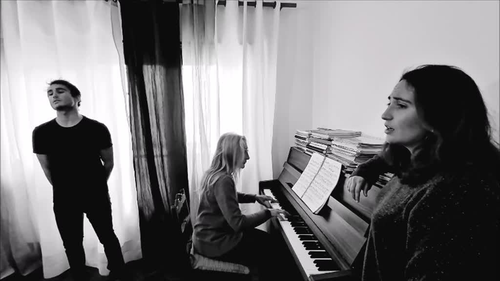 Imagem de Aos Nossos Heróis - João e Maria Kopke e Lilian Facio - Carinhoso