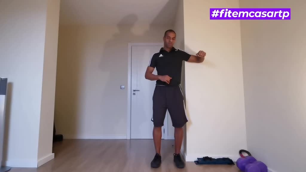 Imagem de Fit em Casa: Treino de Mobilidade - Carlos Elias: Mobilidade do Ombro