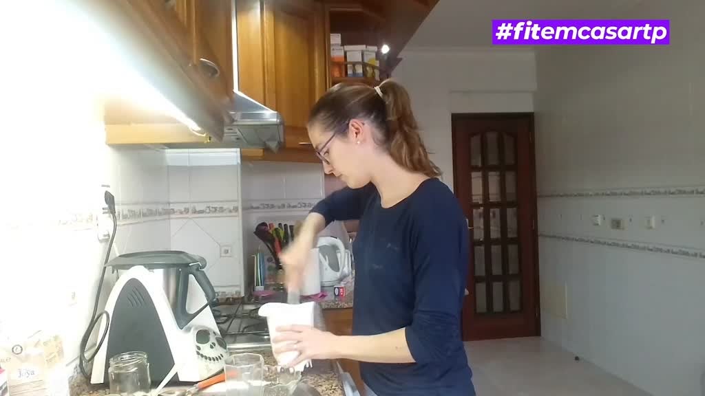 Imagem de Fit em Casa: Nutrição - Denise Carvalho: Lambarices fit