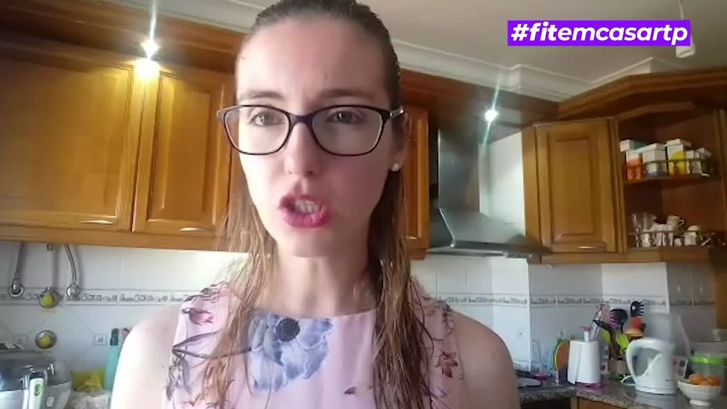 Imagem de Fit em Casa: Nutrição - Denise Carvalho: Alimentação para altura de exames & Panqueca com recheio de banana e manteiga de amendoim