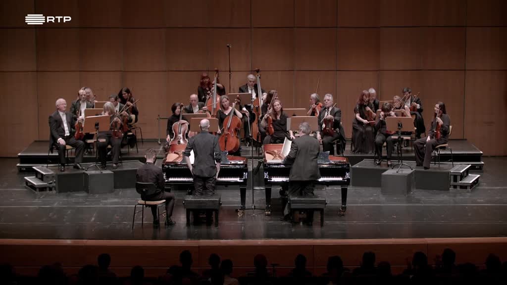Imagem de Concertos para 2, 3 e 4 pianos - Orquestra Sinfónica Portuguesa com Artur Pizarro, Olga Prats, Jorge Moyano e Nick van Bloss