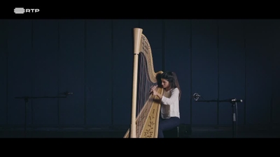 In Music - Harpa - Carolina Coimbra