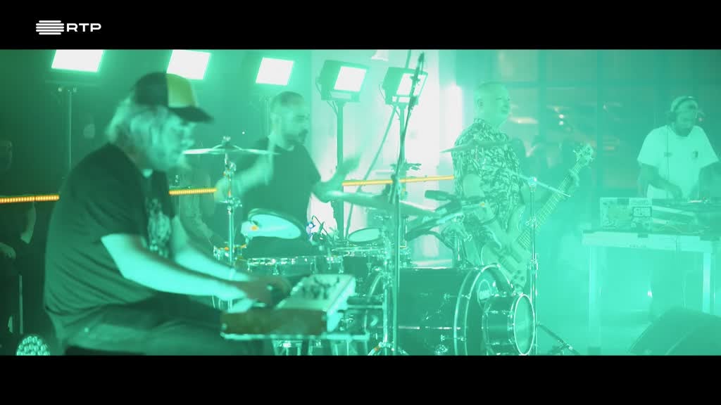 Imagem de Eléctrico - Carlão e Fogo Fogo