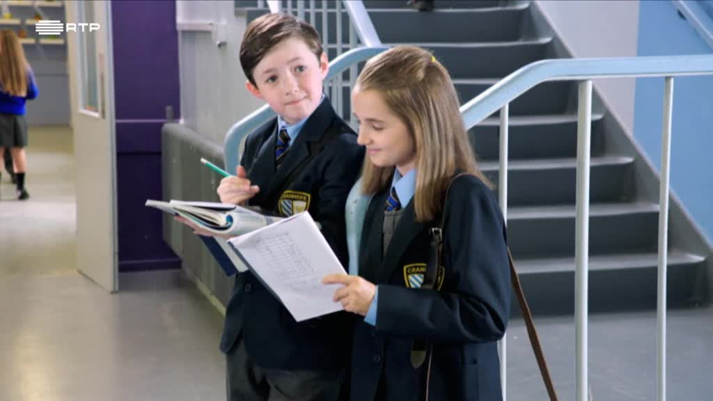 Imagem de Muito Fora