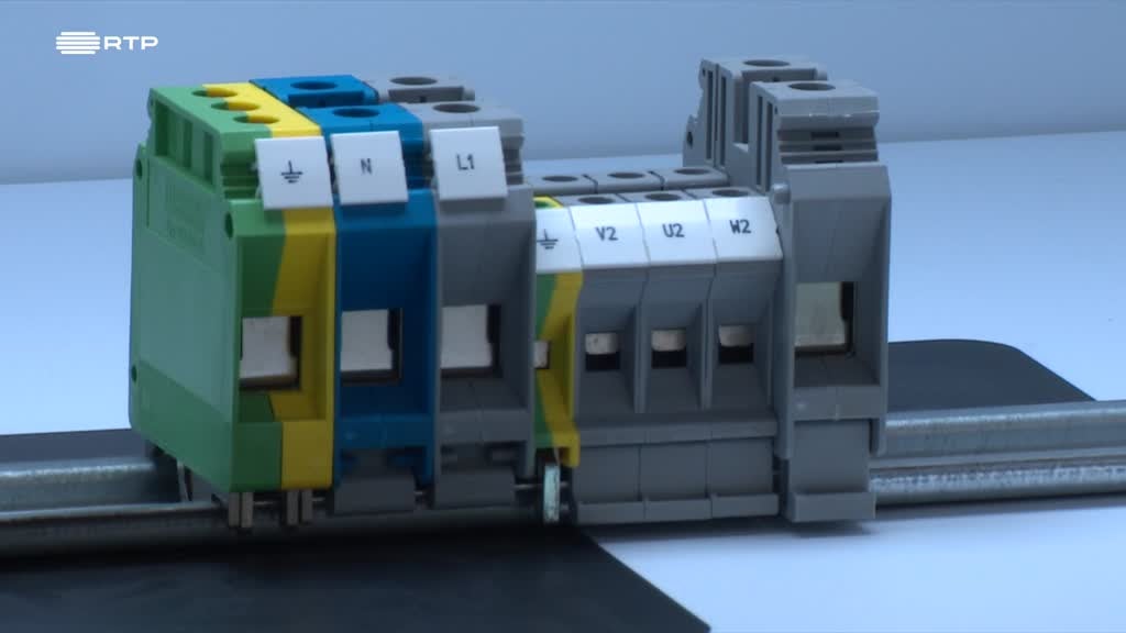 Imagem de TecNet - NOS Hub 5G e Vasco Tradutor V4