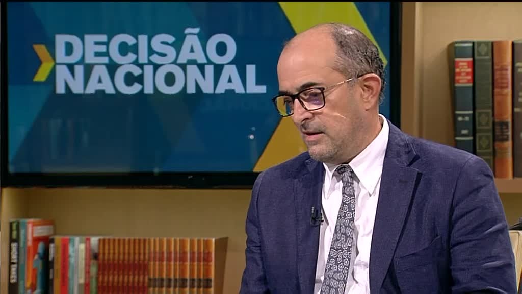 Imagem de Decisão Nacional - Contingente Especial Reservado aos Emigrantes no Ensino Superior