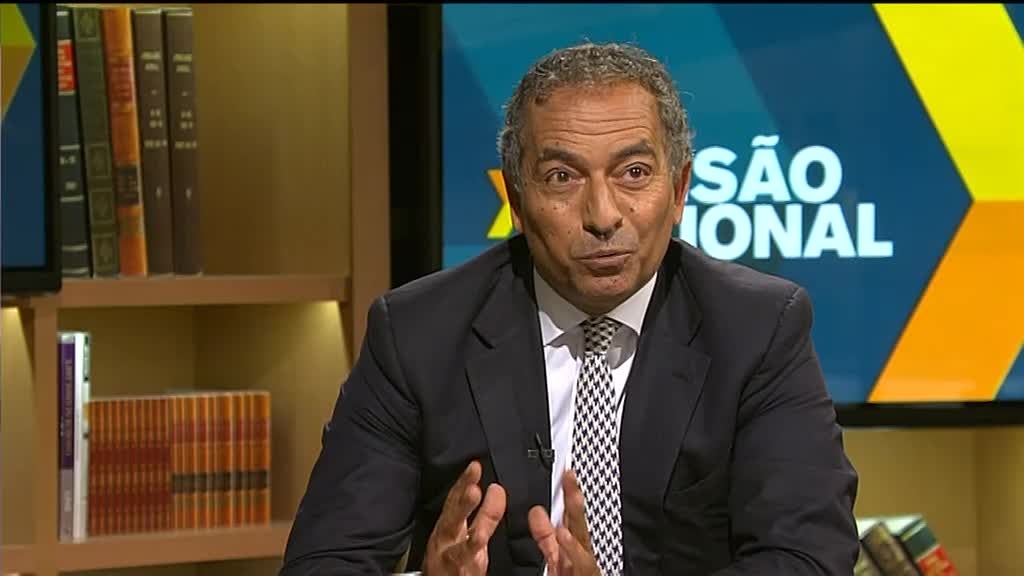 Imagem de Decisão Nacional - O Que Muda e o Que é Preciso Mudar no Ensino do Português no Estrangeiro