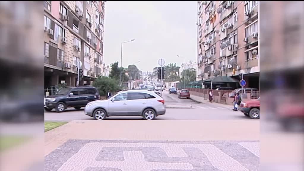 Imagem de África: Os Homens da Presidência - José Eduardo dos Santos