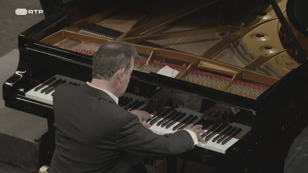 Imagem de Integral dos Concertos para Piano de Bee - Concerto para Piano e Orquestra N.º 5, em Mi Bemol Maior, Op. 73