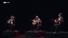 Imagem de O Fado Vai ao Teatro