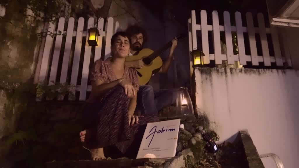 Imagem de Valsa na Primavera - Luana Carvalho