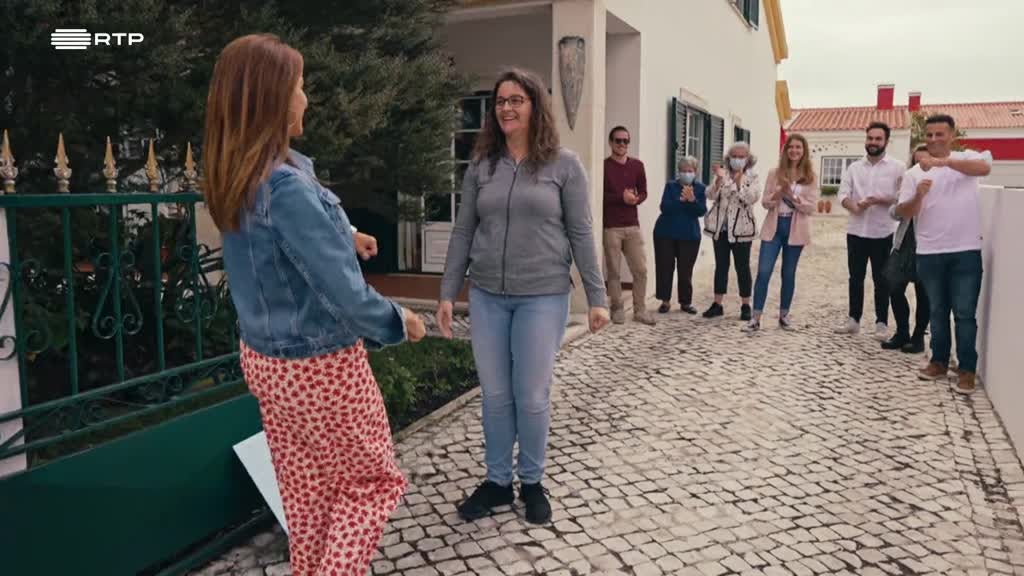 Imagem de É Urgente o Amor