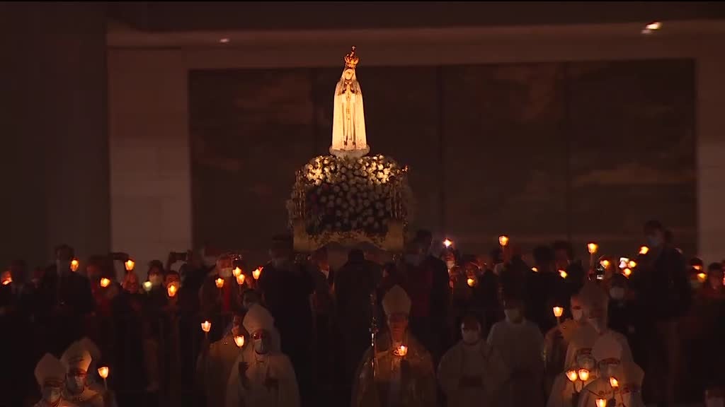 Imagem de Procissão das Velas