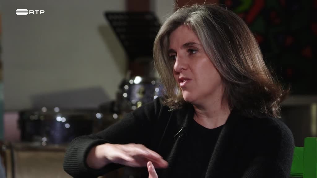 Imagem de Vamos Beber Um Café e Falar Sobre Isso - Filipa Oliveira, Gonçalo M. Tavares