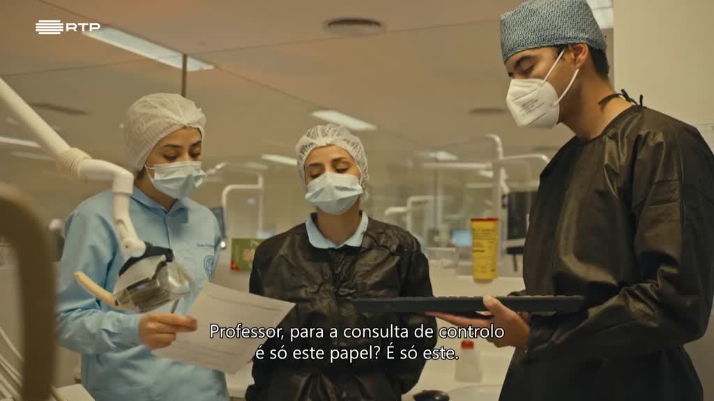 Imagem de No Chão Que Eles Pisam