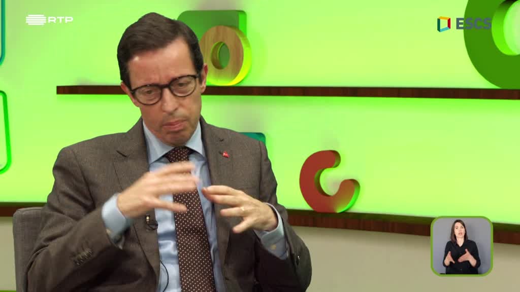 Imagem de E2 - Escola Superior de Comunicação So