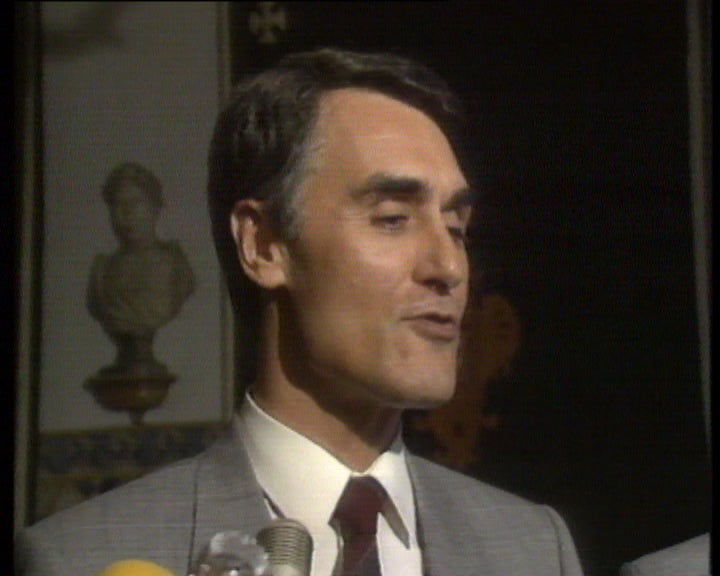 Explicações de Cavaco Silva, sobre a exploração de caulino