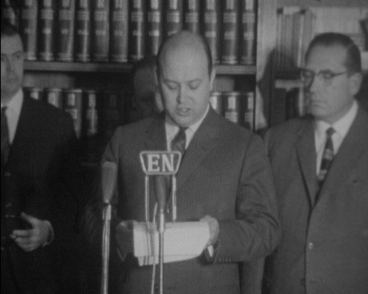 Entrega dos alvarás no Ministério das Corporações