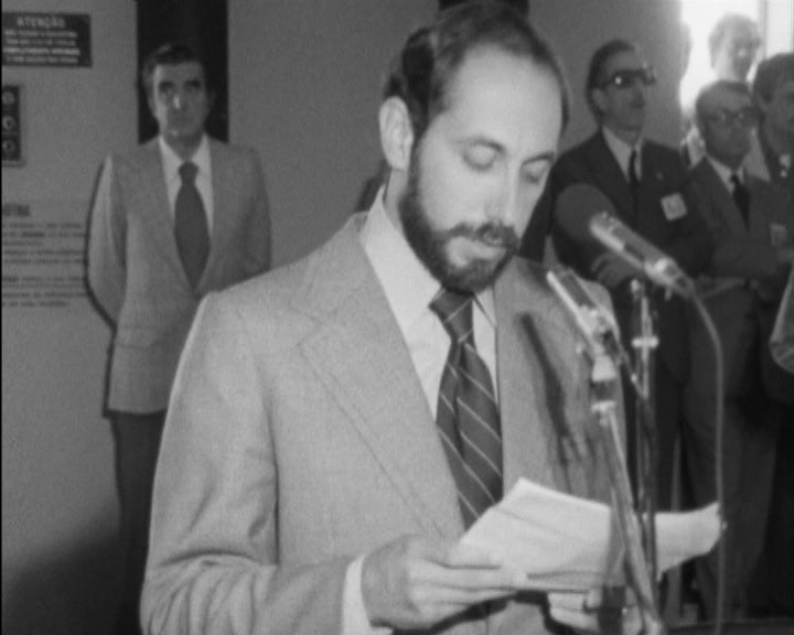 Força Aérea Portuguesa entrega aviões à TAP