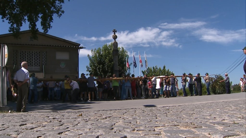 “Levantamento do Mastro” em Penafiel