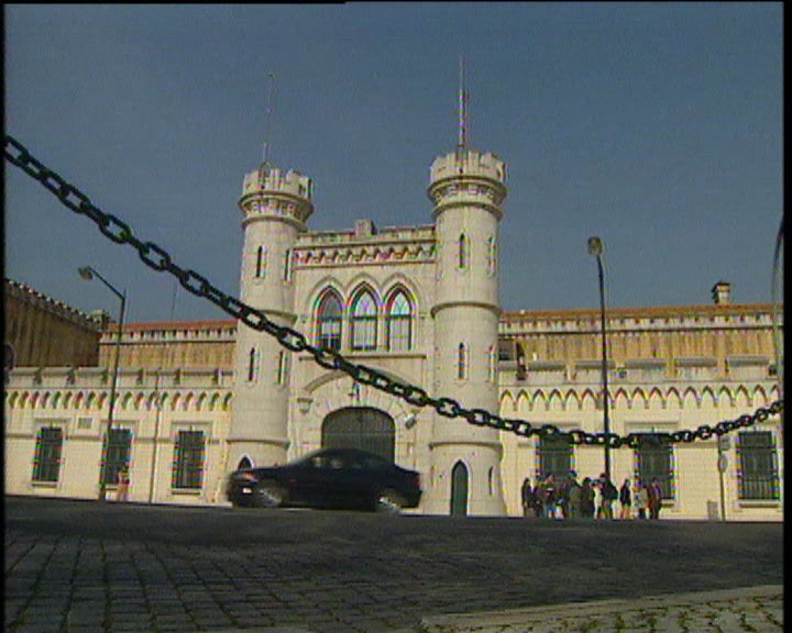 Reclusos suspendem greve de fome