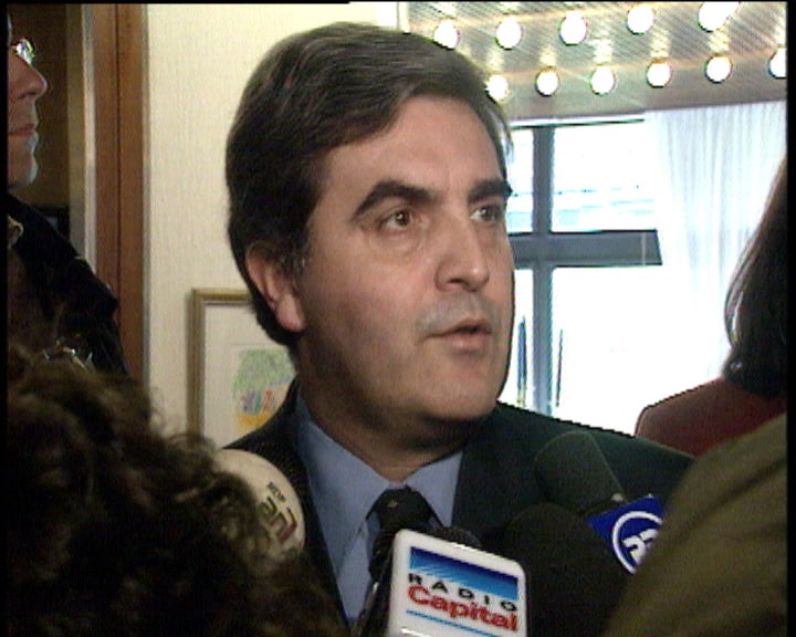 Pina Moura defende reforma fiscal