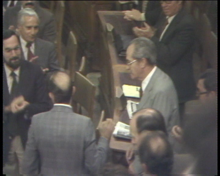 Oliveira Dias é eleito Presidente da Assembleia da República