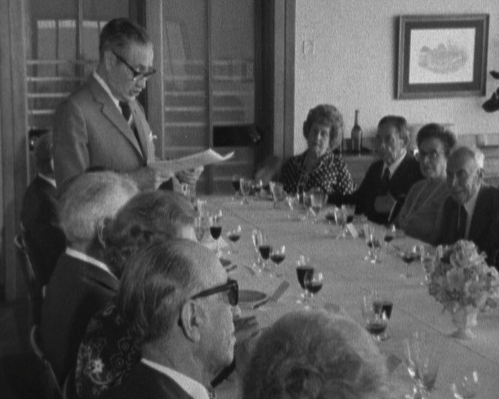 Reunião de alunos do curso da antiga Escola de Guerra