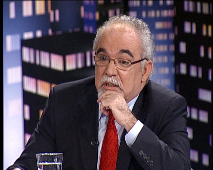 À Beira do Desemprego – Parte I