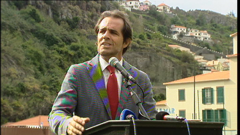 Inauguração de novo campo de futebol da Ribeira Brava