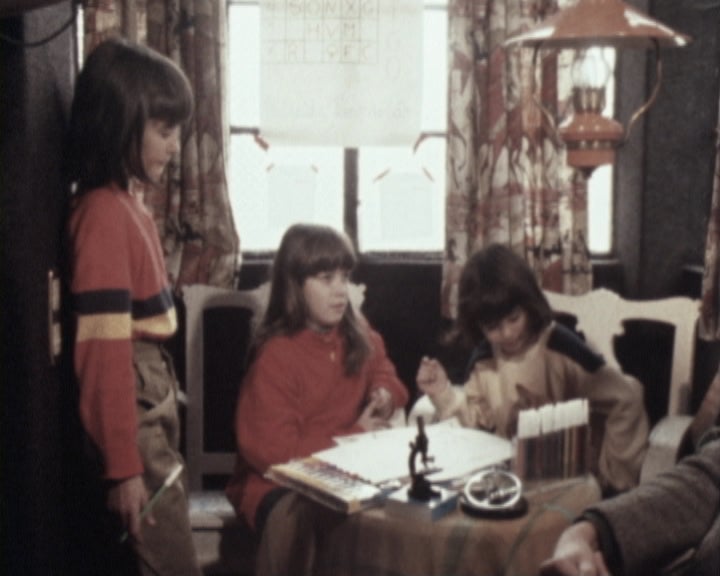 Patrulha de meninas detetives “Faro de Cão”