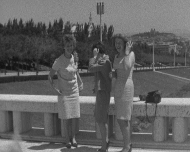 Misses inglesas de férias em Lisboa